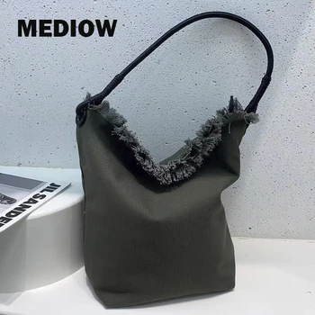 Повседневные сумки-ведра MEDIOW для женщин, роскошные дизайнерские сумки и кошельки, новинка 2023 года, холщовая сумка через плечо с кисточками, украшенная кисточками.
