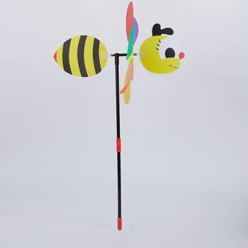 Продам 3D большое животное-пчелу, ветряную мельницу, вращающийся вихрь, декор для сада во дворе